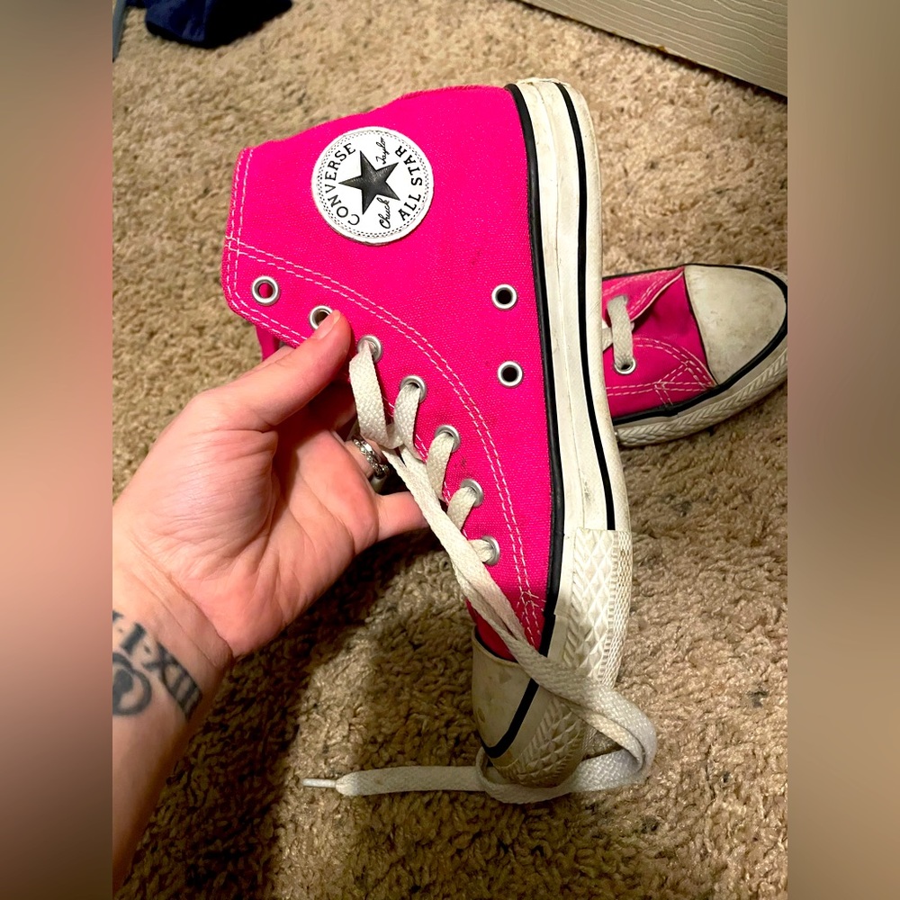 Hot Pink Converse! 💕
